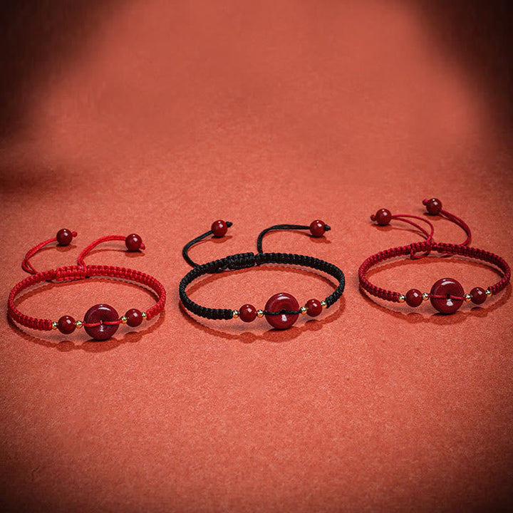 Armband Zinnober – Frieden & Segen rote Perlen Makramee Armband drei Varianten
