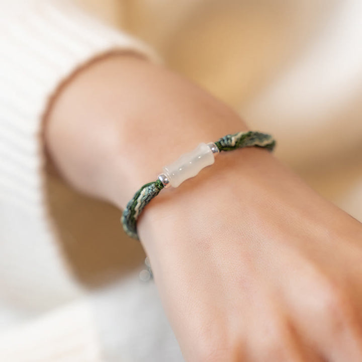 Armband Weiße Jade Bambus grüne Schnur Handgelenk getragen elegant