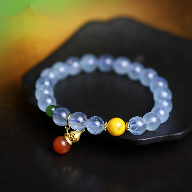 Armband Aquamarin Roter Achat Frieden Naturstein elastisch getragen