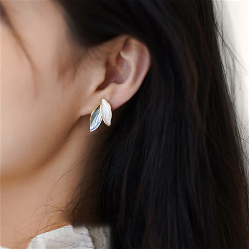 Ohrringe Blatt Kupfer getragen Frau Boho Schmuck spirituell elegant