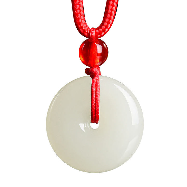 Jade Buddha Kette rote Schnalle weiße Perle Anhänger Frieden