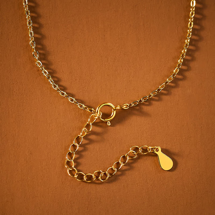 Goldfarbene Kette Hetian Jade Pfingstrose Frieden mit tropfenförmigem Anhänger