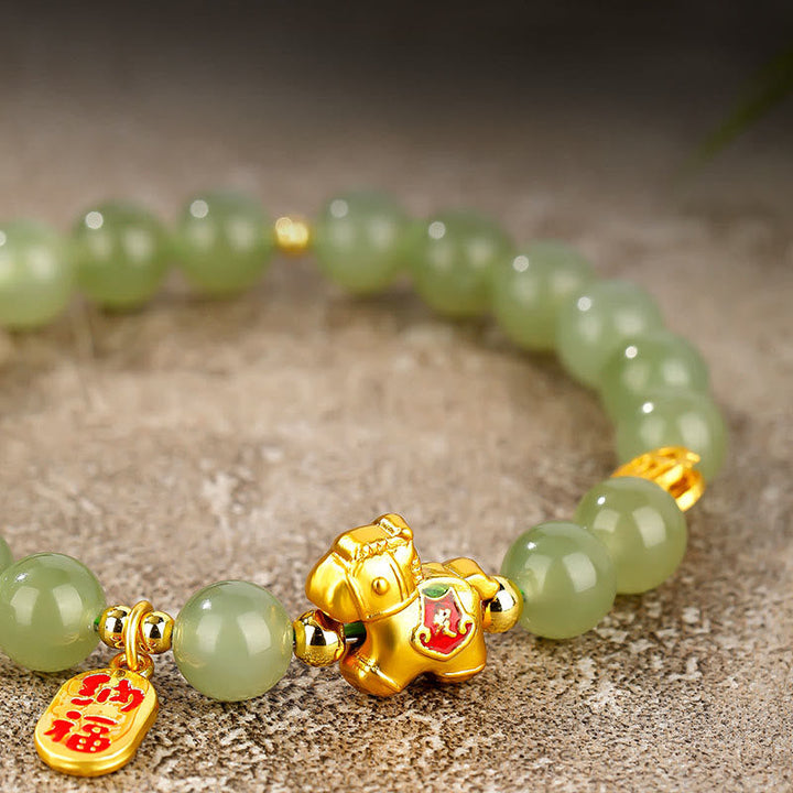 Armband Jade Jahr Des Pferdes – Fülle goldenes Pferd Glücksanhänger Handgelenk
