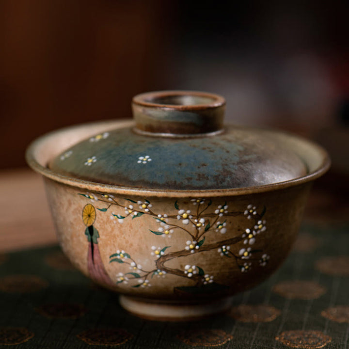 Gaiwan Porzellan Hanfu Mädchen Sancai Blüten Keramik