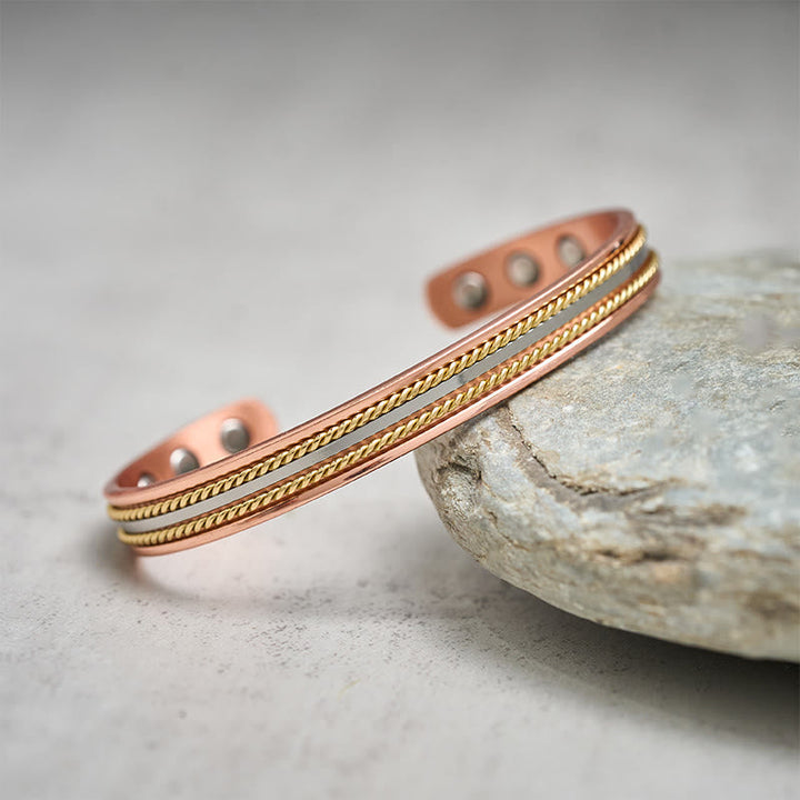 Armband Kupfer Retro Twisted Glück Wohlstand Magnete offen Stein Hintergrund