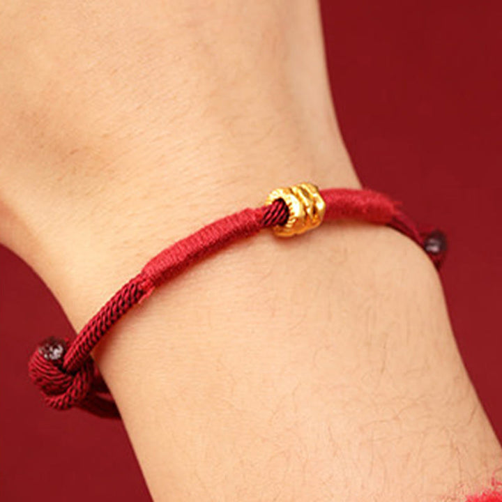Armband 999 Gold Geflochten Rot – Glück am Handgelenk getragen Schutz