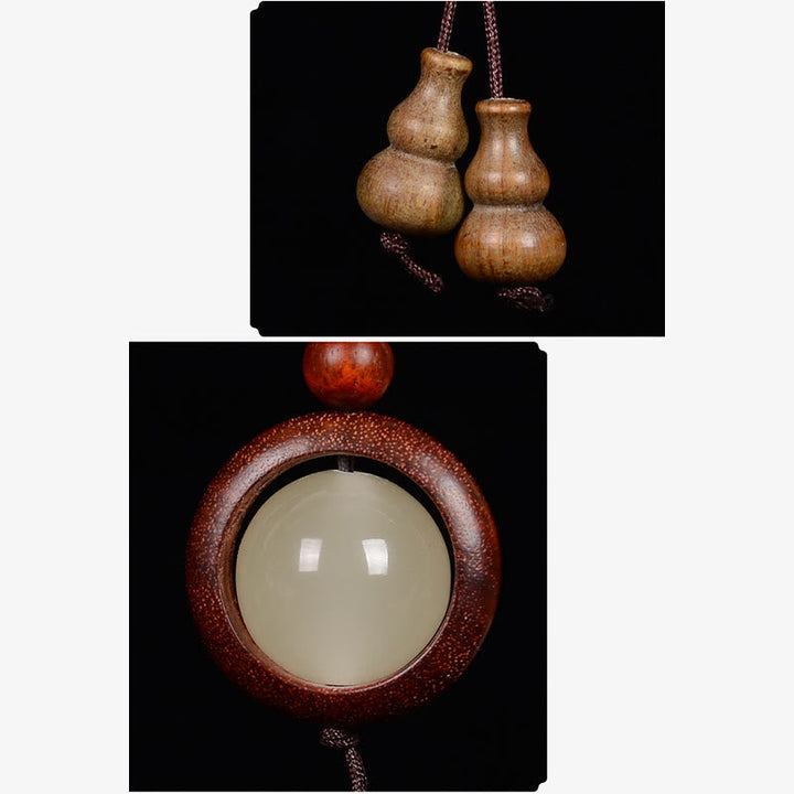 Schlüsselanhänger Sandelholz Kürbis – Glück Anhänger Jade spirituell Talisman handgefertigt