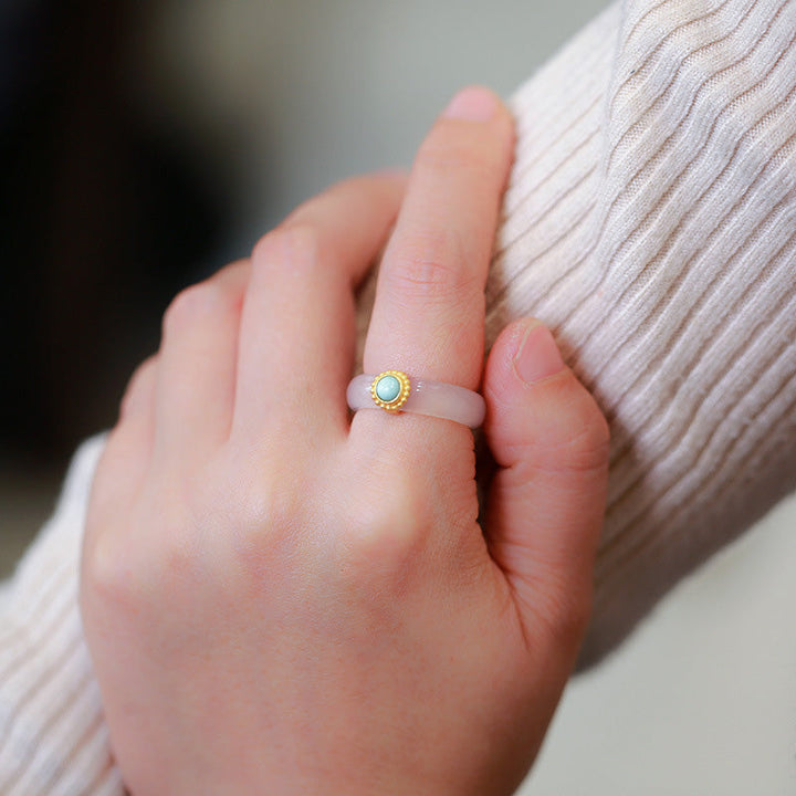 Jade Ring Achat Türkis Glück Schutz Edelstein elegant getragen