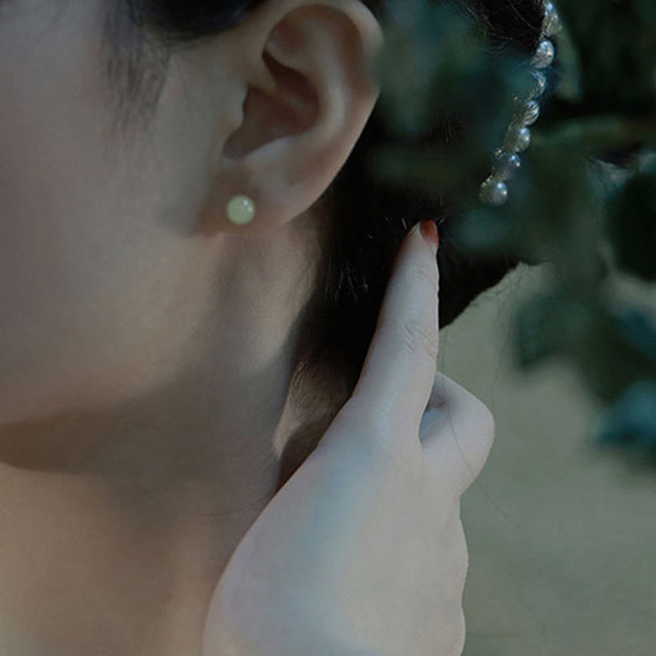Ohrringe Jade Kugel Glück getragen Boho Schmuck spirituell Ohrstecker