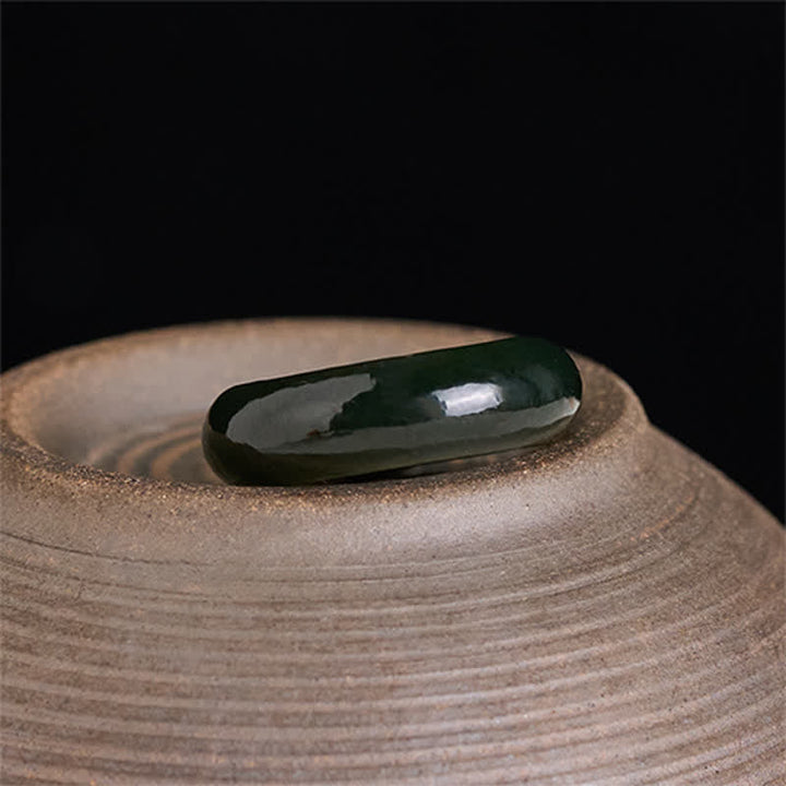 Ring Grüne Jade – Heilung poliert glänzend eleganter Schmuckring Wellness