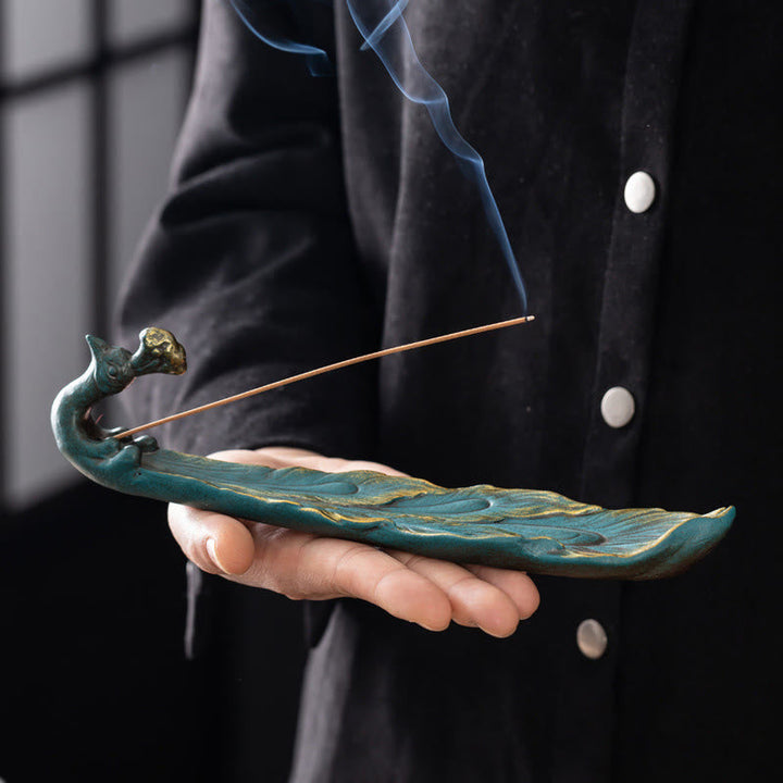 Halter Räucherstäbchen Pfau Keramik Deko Statue
