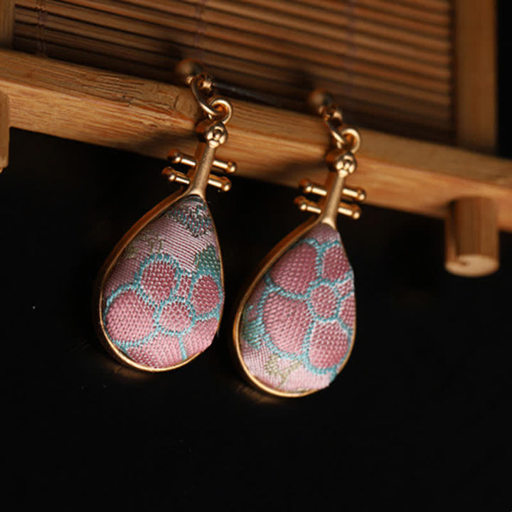 Ohrringe Song-Brocade Pipa – Harmonie rosa Brokat asiatisch Boho Schmuck