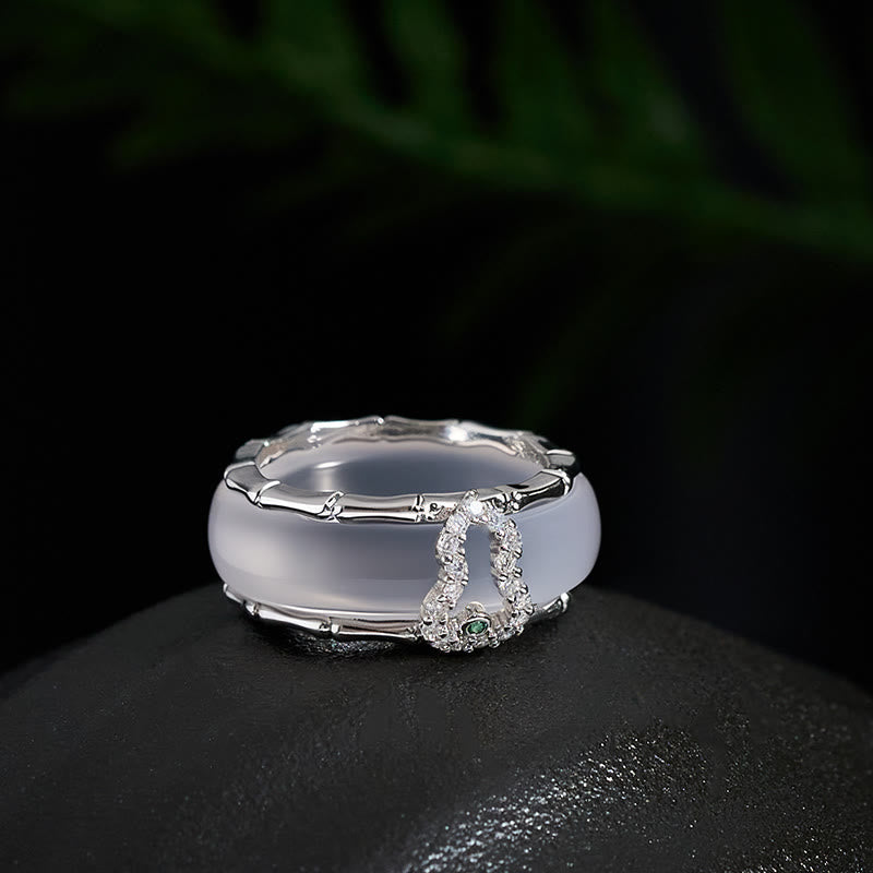 Ring Chalcedon Kürbisblüte Harmonie silberner eleganter Schmuck Fingerring