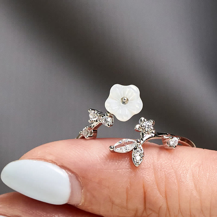 Kupfer Ring mit weißer Blume Heilung Kristall elegant Design