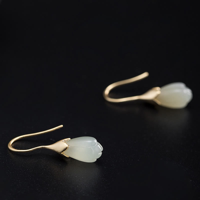 Ohrringe Hetian Jade Magnolie Gold zarte Blüten Boho Schmuck spirituell