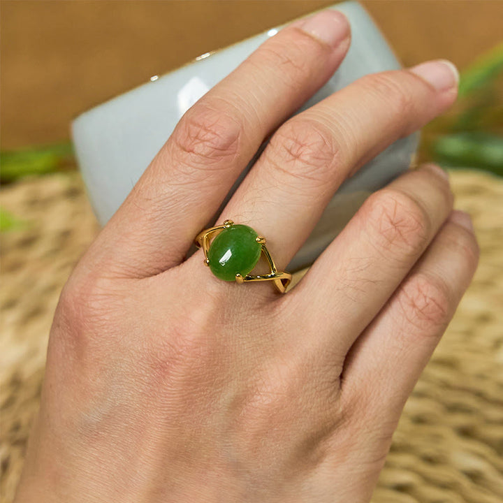 Ring Echte Jade grüner Stein goldene Fassung Fülle Wohlstand
