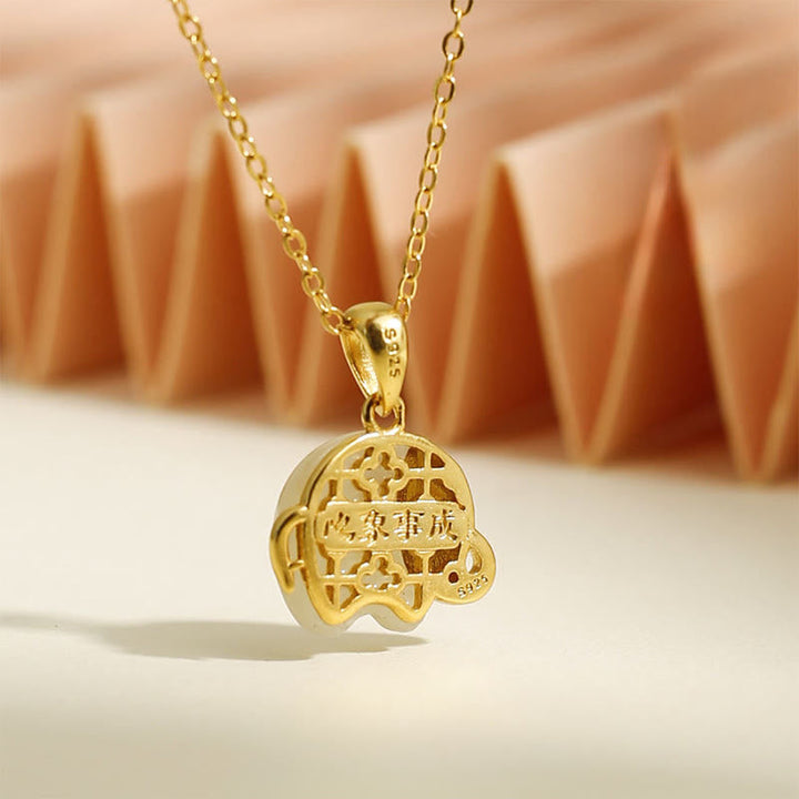 Goldene Kette mit Hetian Jade Elefant Anhänger Sterlingsilber Glück