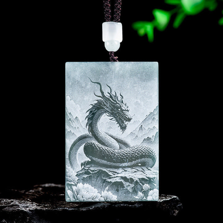 Jade Kette grüner Drachen Anhänger Gravur chinesischer Zodiak Glück