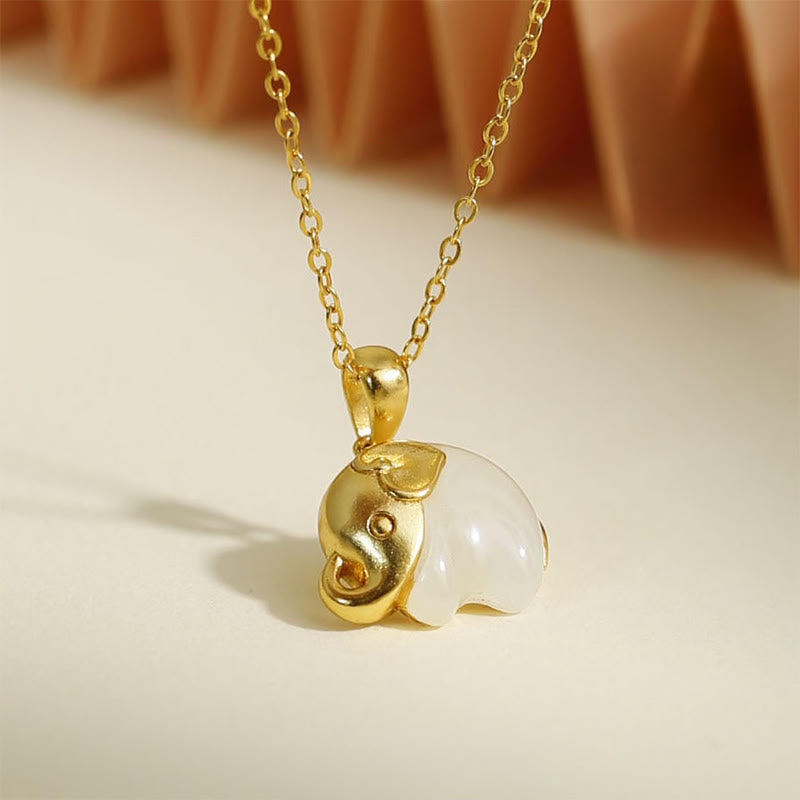 Jade Elefant Anhänger an Goldkette Hetian Glück Symbol