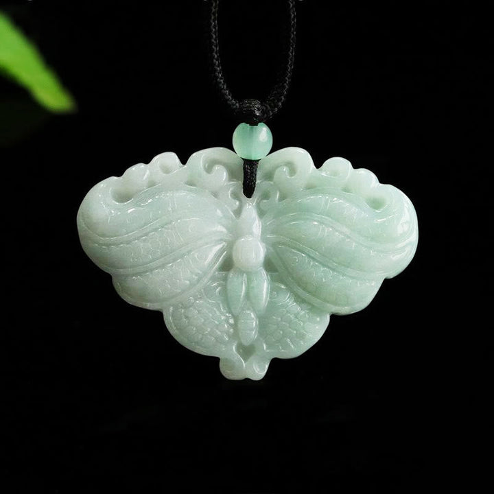 Jade Schmetterling Kette Anhänger grüner Naturstein Symbol Wohlstand
