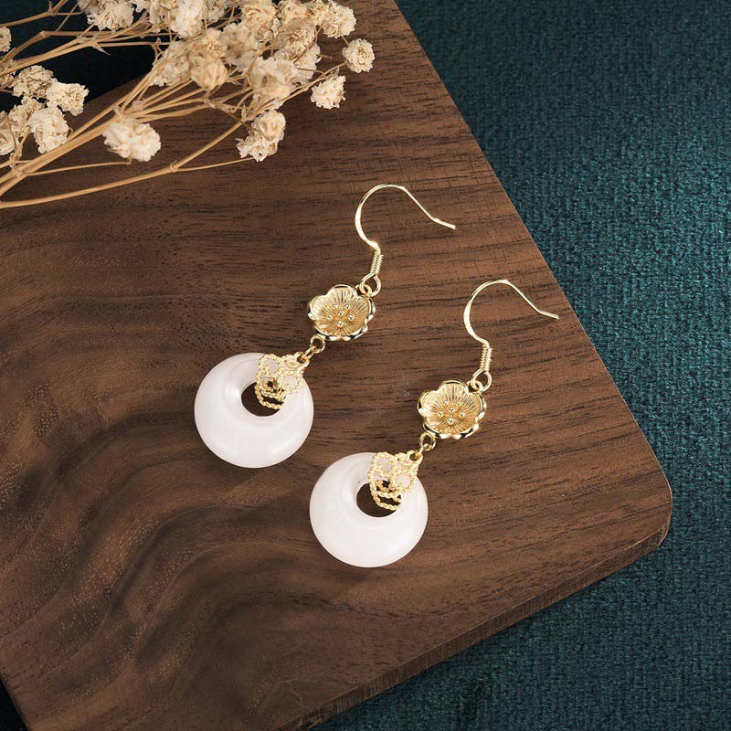 Ohrringe Weißer Jade Tropfen – Segen Gold Blüte Boho Schmuck spirituell