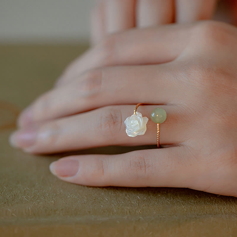 Jade Rosenblüte Ring Tridacna grüne Jade Segen Glück Harmonie