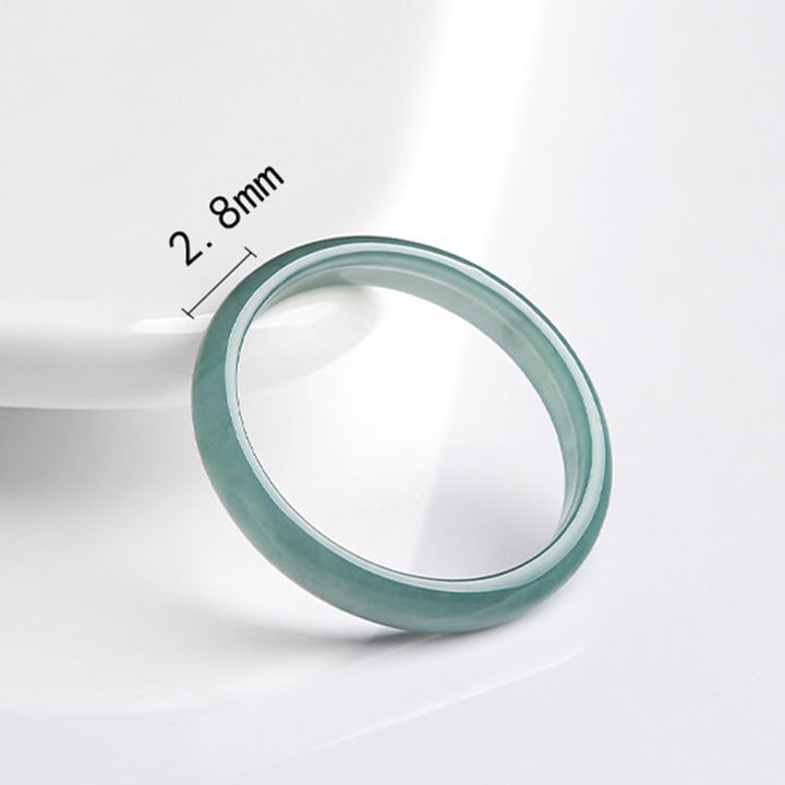 Jade Ring grün elegant Wohlstand Schutz Feng Shui 2,8mm Fingerring