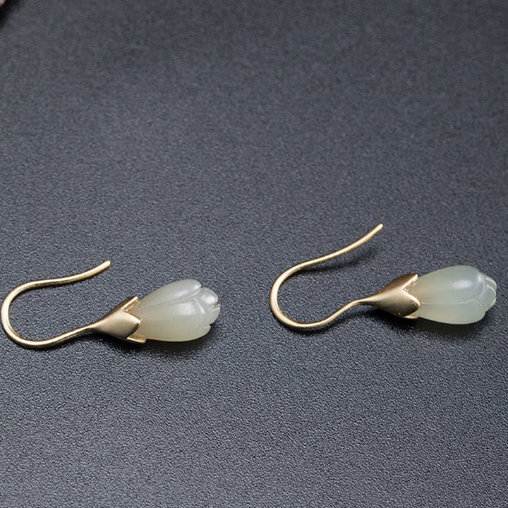 Ohrringe Hetian Jade Magnolie Knospe Gold Boho Schmuck spirituell Ohrhänger