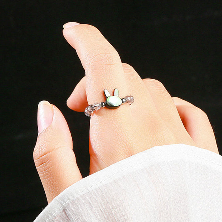 Tridacna Ring mit Kristallen getragen Feng Shui Harmonie Energie