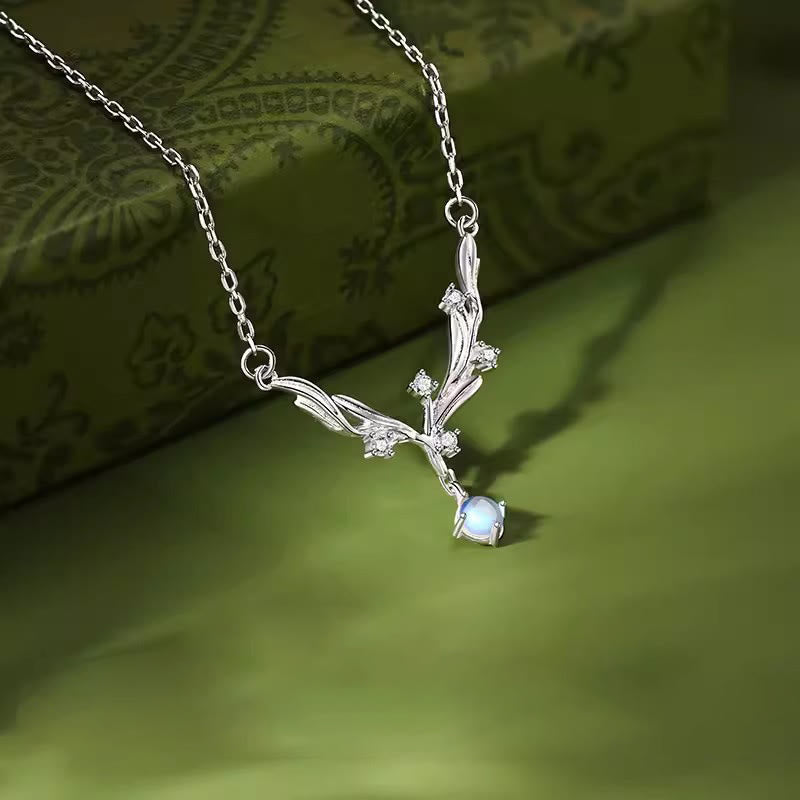 Kette Sterlingsilber Mistel Anhänger mit blauem Stein elegantes Design