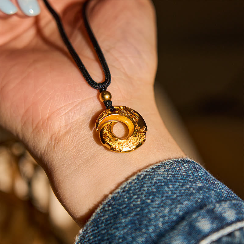 Vergoldete Messing Kette Frieden Spiralmuster Anhänger Handgelenk getragen