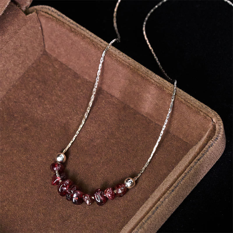 Rote Granat Kette mit Silber Spacer Naturstein Kraft Anhänger