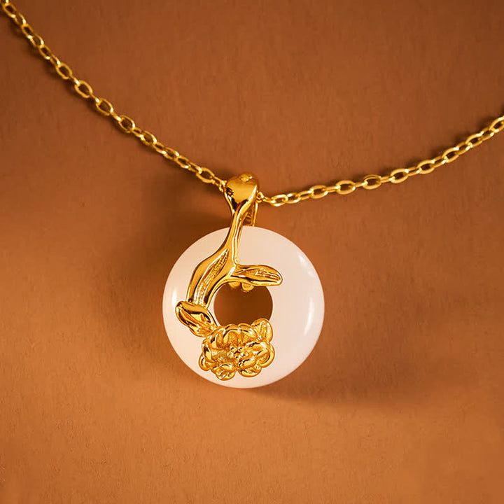 Hetian Jade Kette mit goldenem Pfingstrose Anhänger Frieden Naturstein
