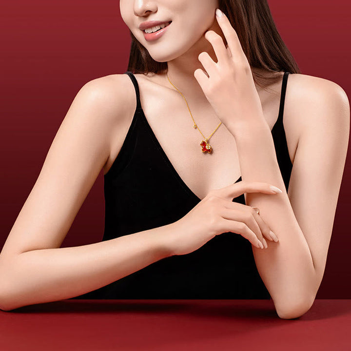 Rote Kette mit Rotachat Anhänger eleganter Schmuck Halskette