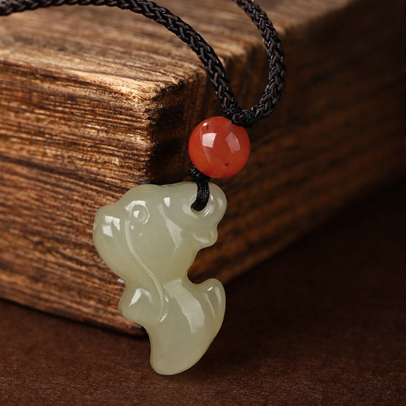 Jade Pferd Anhänger schwarze Schnur roter Achat Perle Chinesischer Zodiak