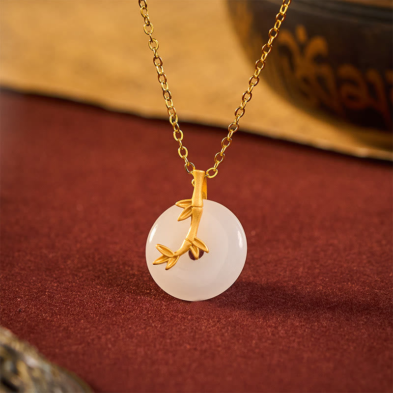 Weiße Jade Kette mit goldenem Blatt Anhänger Buddha Schließe Frieden