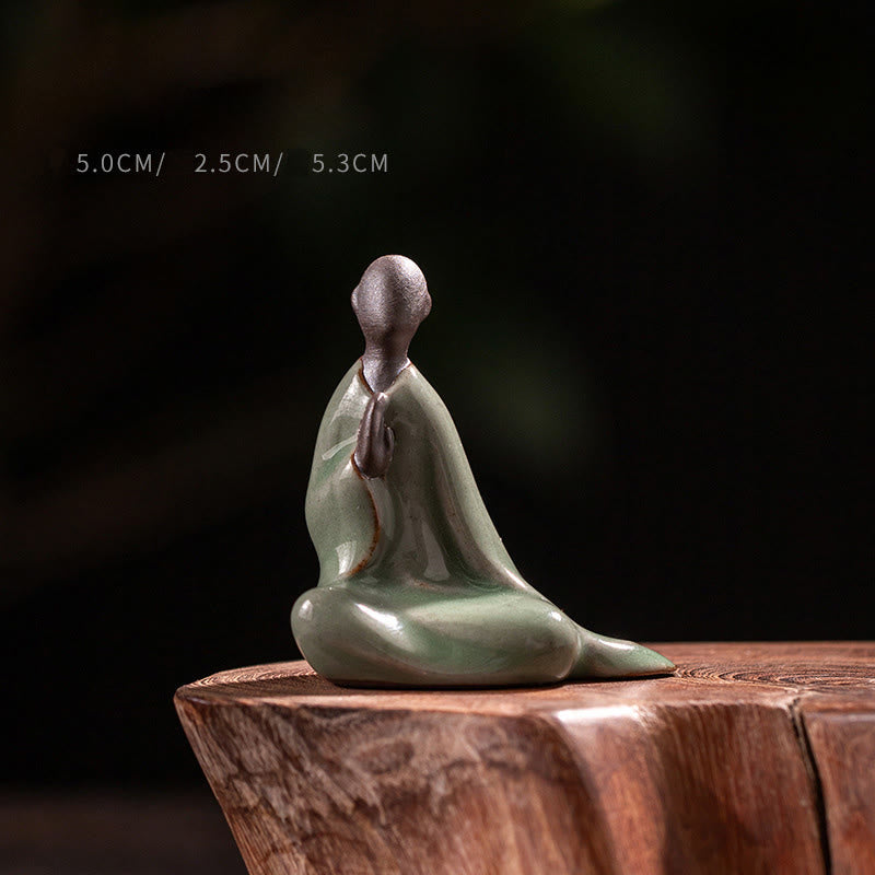 Kleine Buddha Figur Keramik Gebet