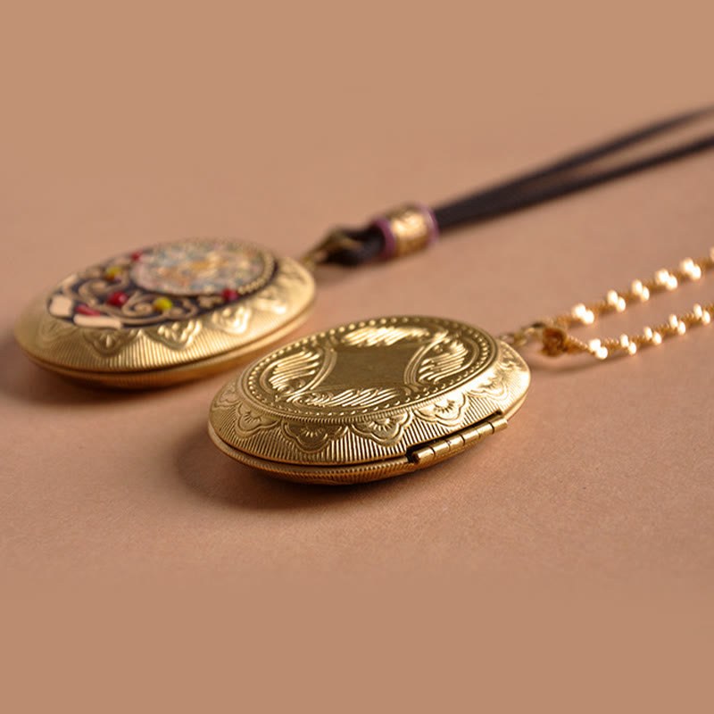 Kette Kupfer Kwan Yin – Wohlstand mit zwei goldenen Locket-Medaillons