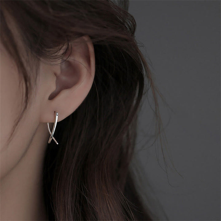 Ohrringe Kupfer Kreuz Geometrisch getragen minimalistisch Boho Schmuck Ohrhänger
