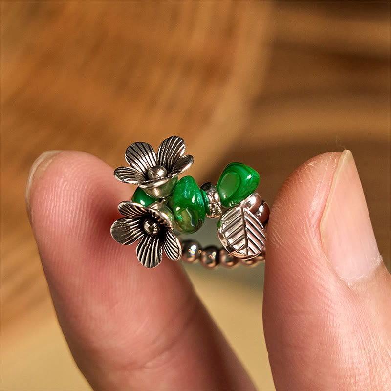 Ring aus Kupfer Blumenmuster grüne Steine Glück Schutzring