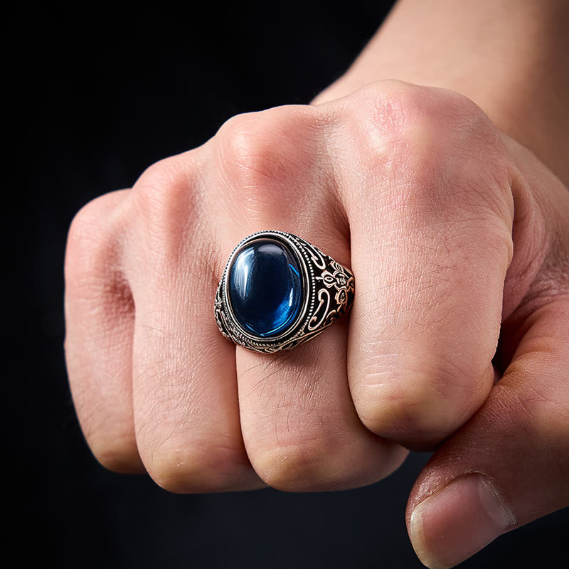 Ring Blauer Chalcedon Kupfer getragen Positivität Schutz Glück Energie