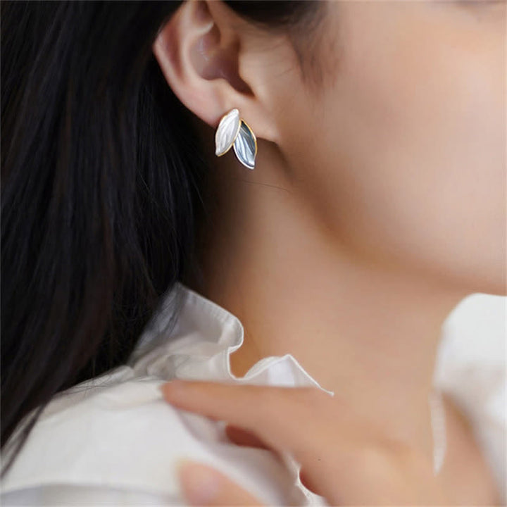 Ohrringe Blatt Kupfer getragen Frau Boho Schmuck spirituell elegant