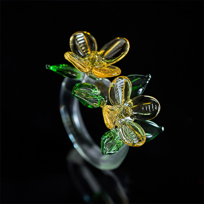 Liuli Osmanthusblüte Ring – Weisheit mit grünen und goldenen Blüten