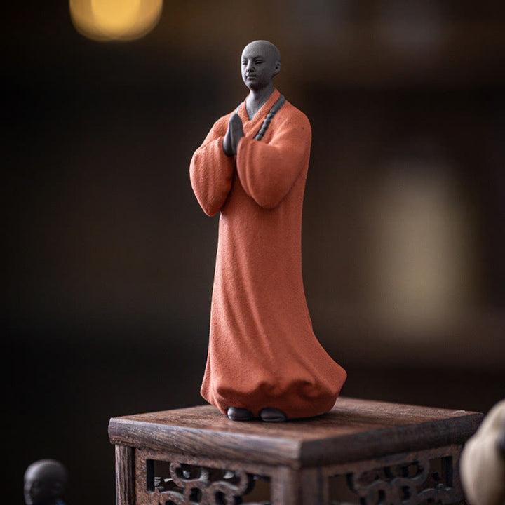 Meditation Buddha Mönch Keramik Mitgefühl Statue