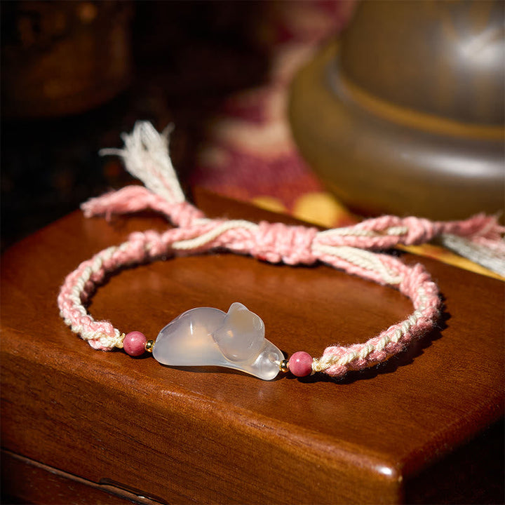 Armband Chalcedon Katze Harmonie Positivität rosa geflochten Holzbox