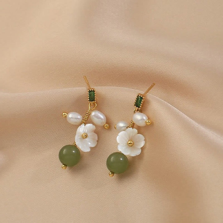 Ohrringe Hetian Jade Perle Blume zarte Boho Ohrhänger spirituell Schmuck
