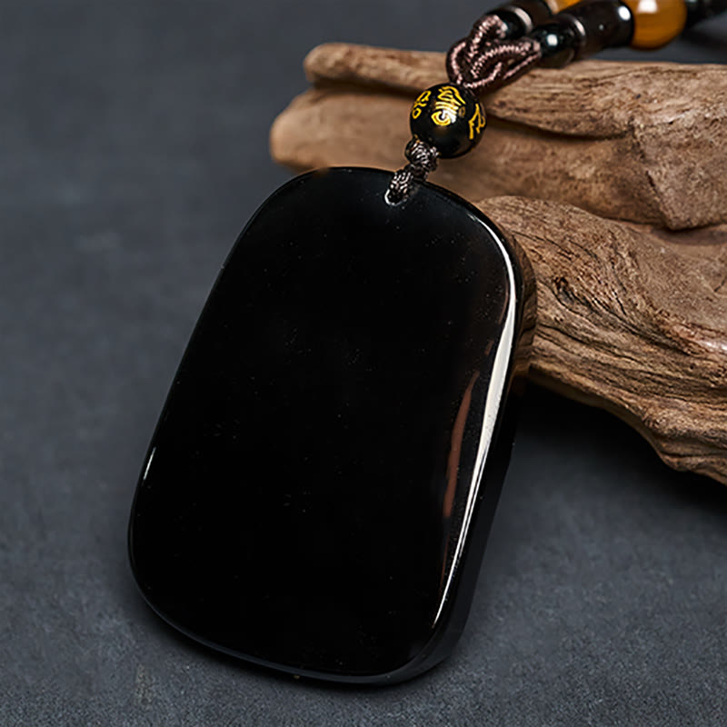 Anhänger Kette schwarzer Obsidian mit Naturstein Perlen Schmuckdisplay