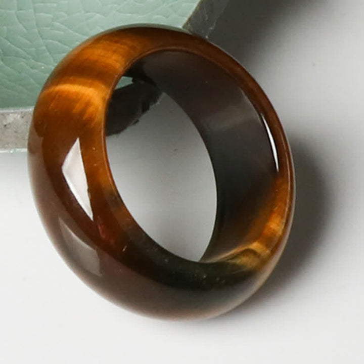 Schöner Ring Tigerauge – Stärke & Schutz Naturstein elegant getragen