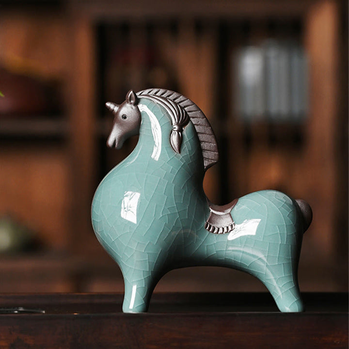 Pferd Dekofigur Keramik Freiheit Geschenk
