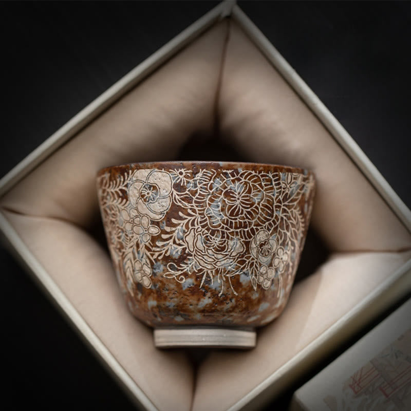 Porzellan Teetasse Braune Blüten Vintage Matcha